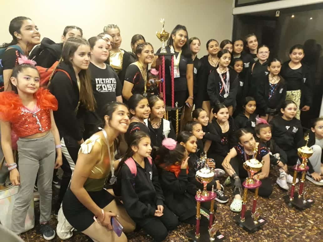 Bailarinas jarilleras triunfaron en encuentro Nacional de Danzas