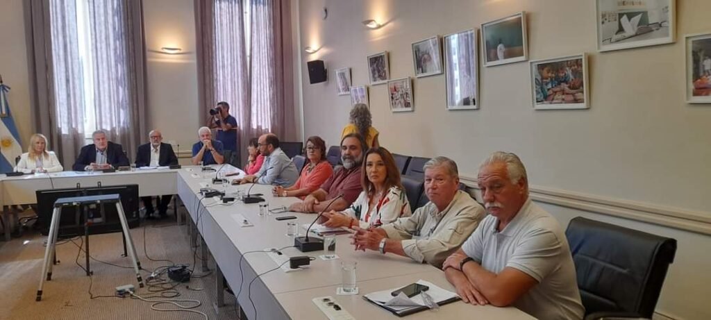 Paritaria Nacional Docente: Un 60% y se pasó a cuarto intermedio