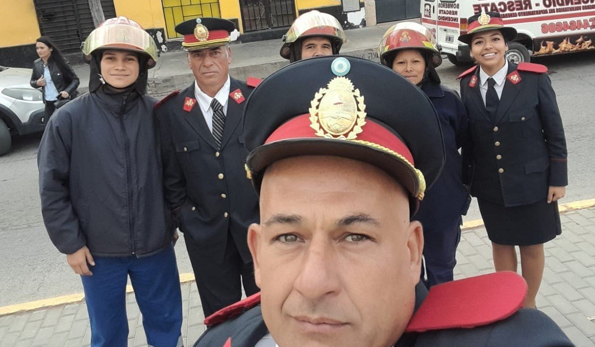 Por Qué Se Festeja Hoy El Día Del Bombero Voluntario - La Jarillera