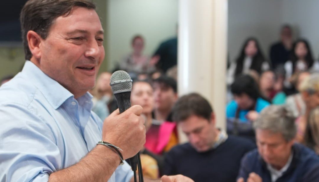 Parisi: “Conmigo se acaba la discriminación del sur”