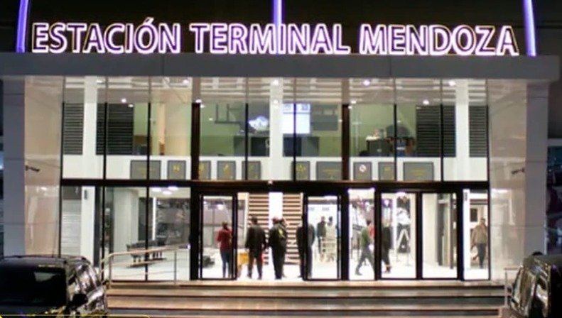 Se inauguró la remodelación de la Terminal de Mendoza
