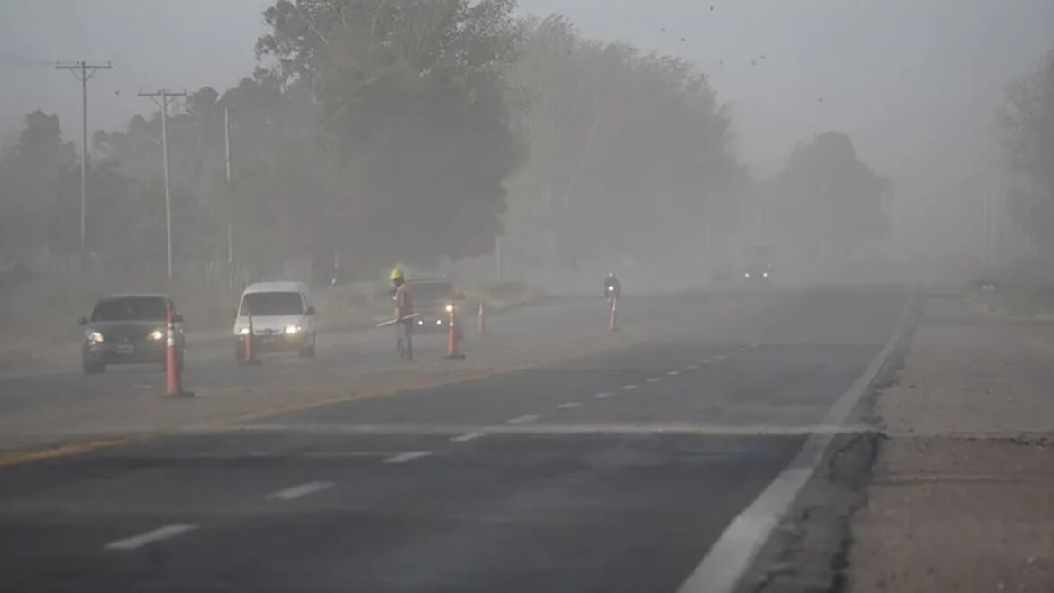 El SMN emitió alerta por Zonda en la previa de la llegada de la primavera