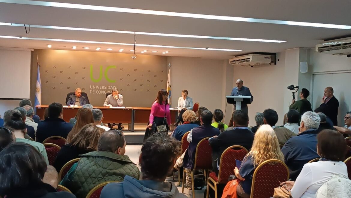 A sala llena, la mesa agropecuaria de Mendoza, criticó el anteproyecto del código de agua y exige un diálogo real