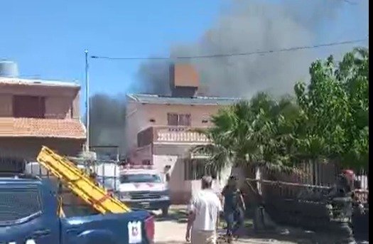 Se incendió un galpón, 4 lanchas quemadas y presumen que fue intencional