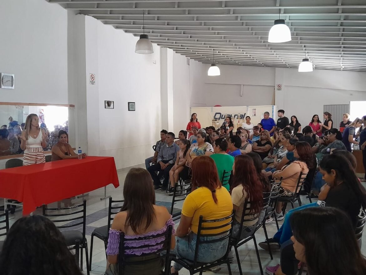 Taller para padres en el CEBJA  de Palmira