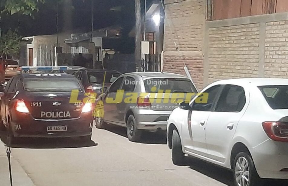 Un detenido al tomar como ¨rehenes¨a su propia familia en Palmira