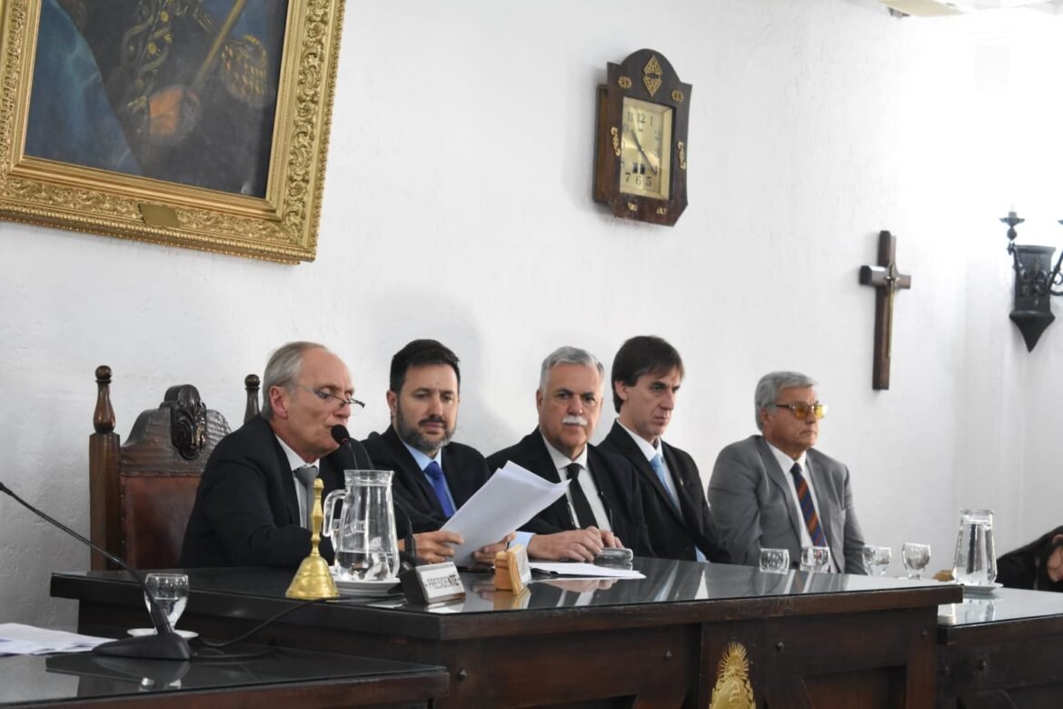 Con un discurso minucioso, Rufeil inició las sesiones ordinarias del HCD