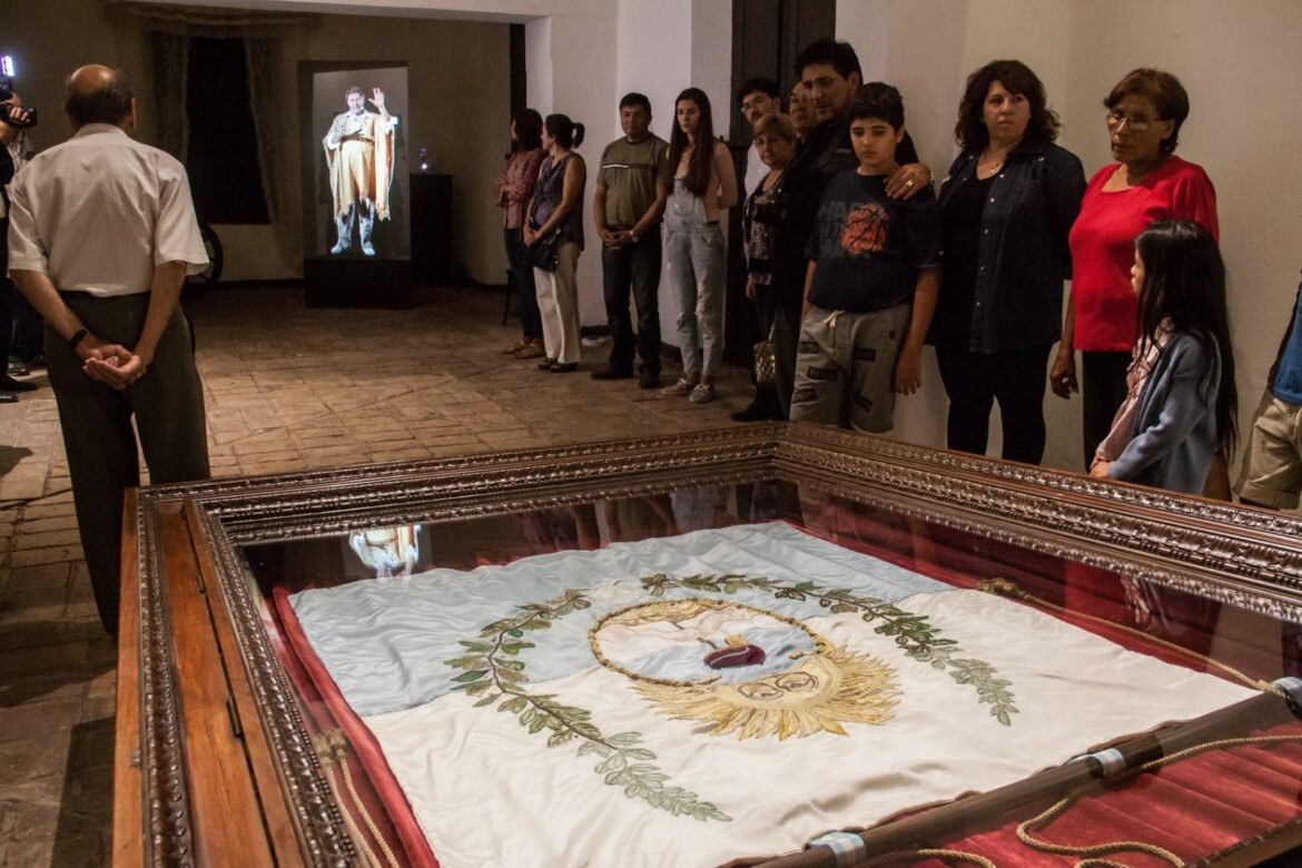 Bus Sanmartiniano: un viaje por las huellas del Libertador