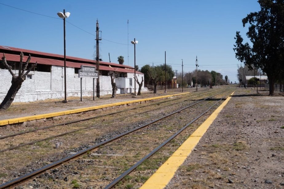 Se postergó la apertura de sobres para la licitación del Tren de la Cercanía