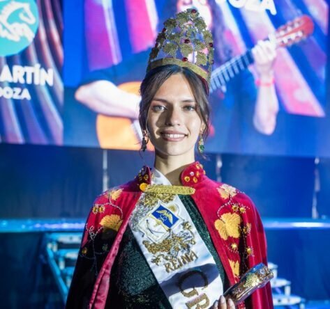 Lucía Valentina Rosalez es la nueva Reina de la Vendimia de San Martín