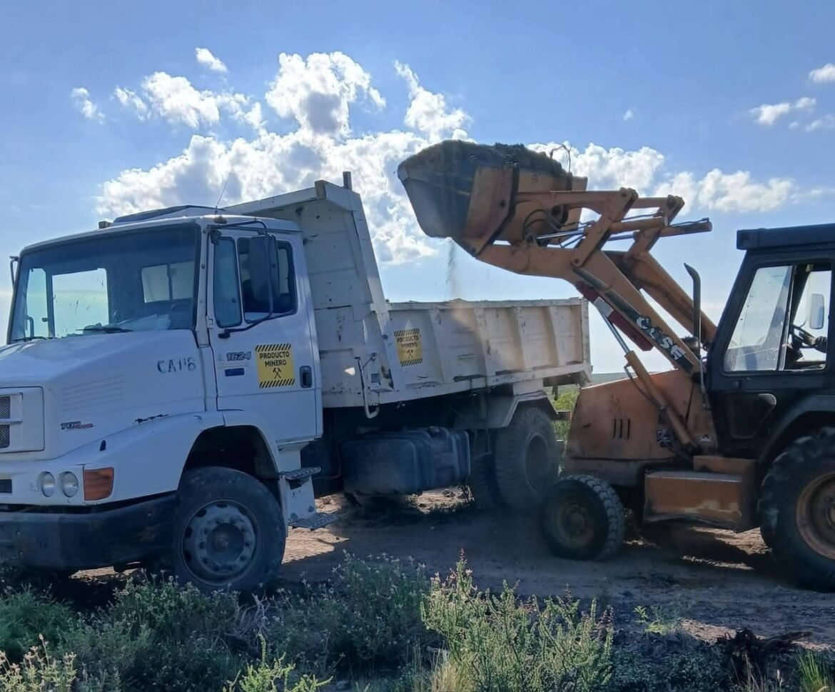El municipio continúa trabajando en el mantenimiento de caminos del secano sanrafaelino