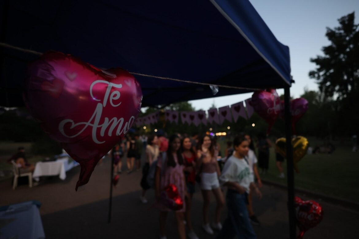 La feria juventud llega con una edición especial para el día de los enamorados
