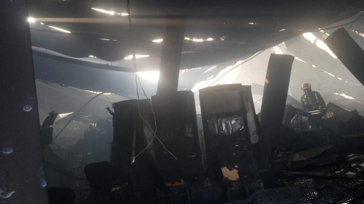 Un incendio con varias hipótesis a investigar