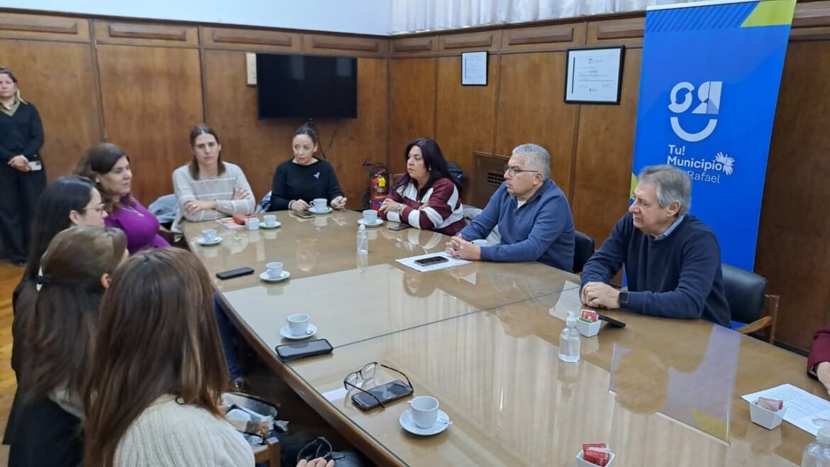 Escuelas técnicas agropecuarias podrán comercializar sus productos en la feria franca municipal