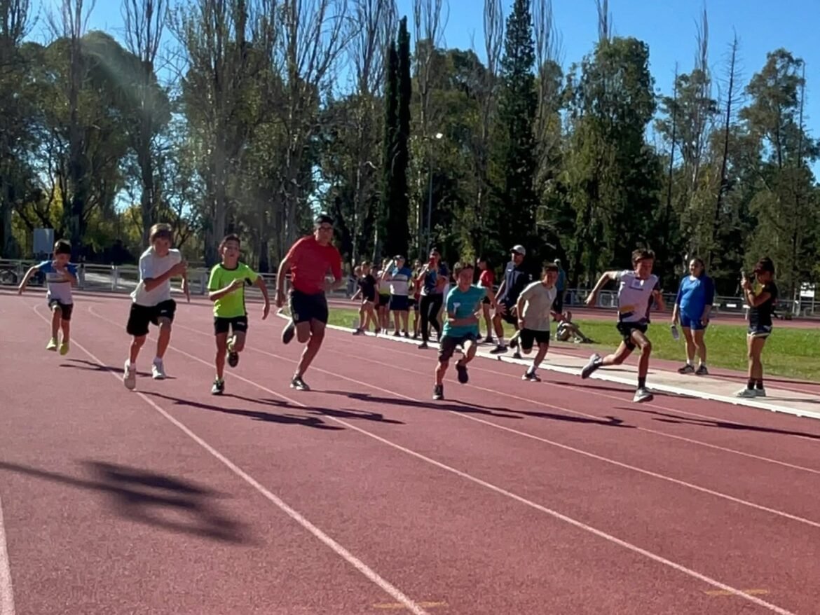 50 jóvenes representarán a San Rafael en la etapa provincial de los juegos sanmartinianos